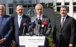 Abdulkadir Uraloğlu: Ankara-Samsun arası 2 saat 45 dakika olacak