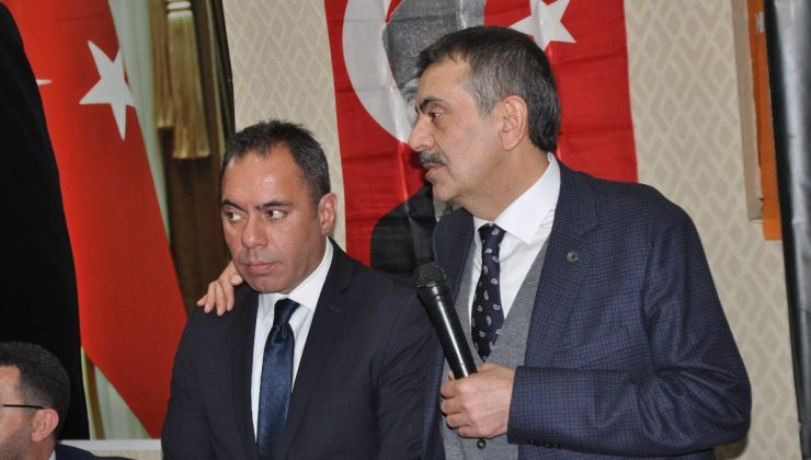 Bakan Tekin: Eğitime destek olacak başkan seçerseniz çocuğunuzun geleceğinizi kurtarırsınız