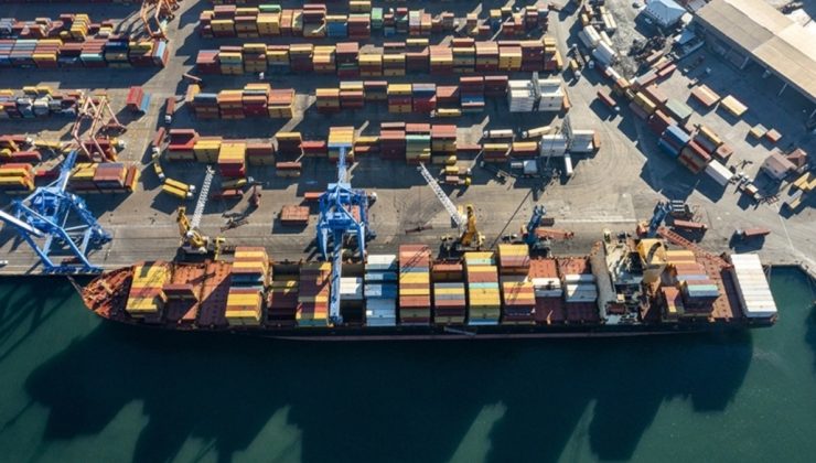 Abdulkadir Uraloğlu: Limanlarda elleçlenen yük ve konteyner miktarı arttı