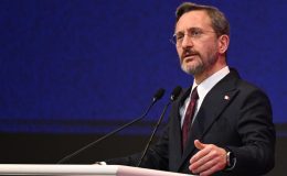 Fahrettin Altun: Hakikat mücadelesi veriyoruz
