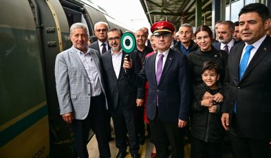 İstanbul-Sivas aktarmasız ekspresin seferleri başladı