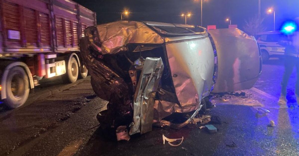 Ankara’da refüje çarpan otomobil devrildi: 1 ölü, 2 yaralı