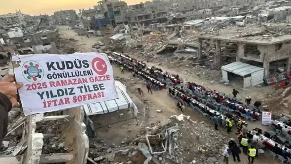 Yıldız Tilbe savaşın gölgesinde oruç tutan Gazzelilere iftar yemeği verdi